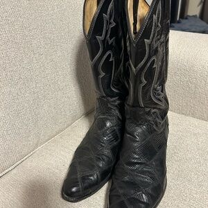 Men’s Dan Post cowboy boots
